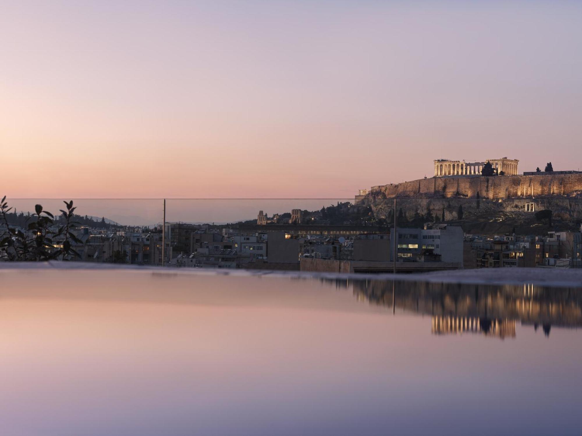 Hotel Monastik Living In Athina Atenas Exterior foto