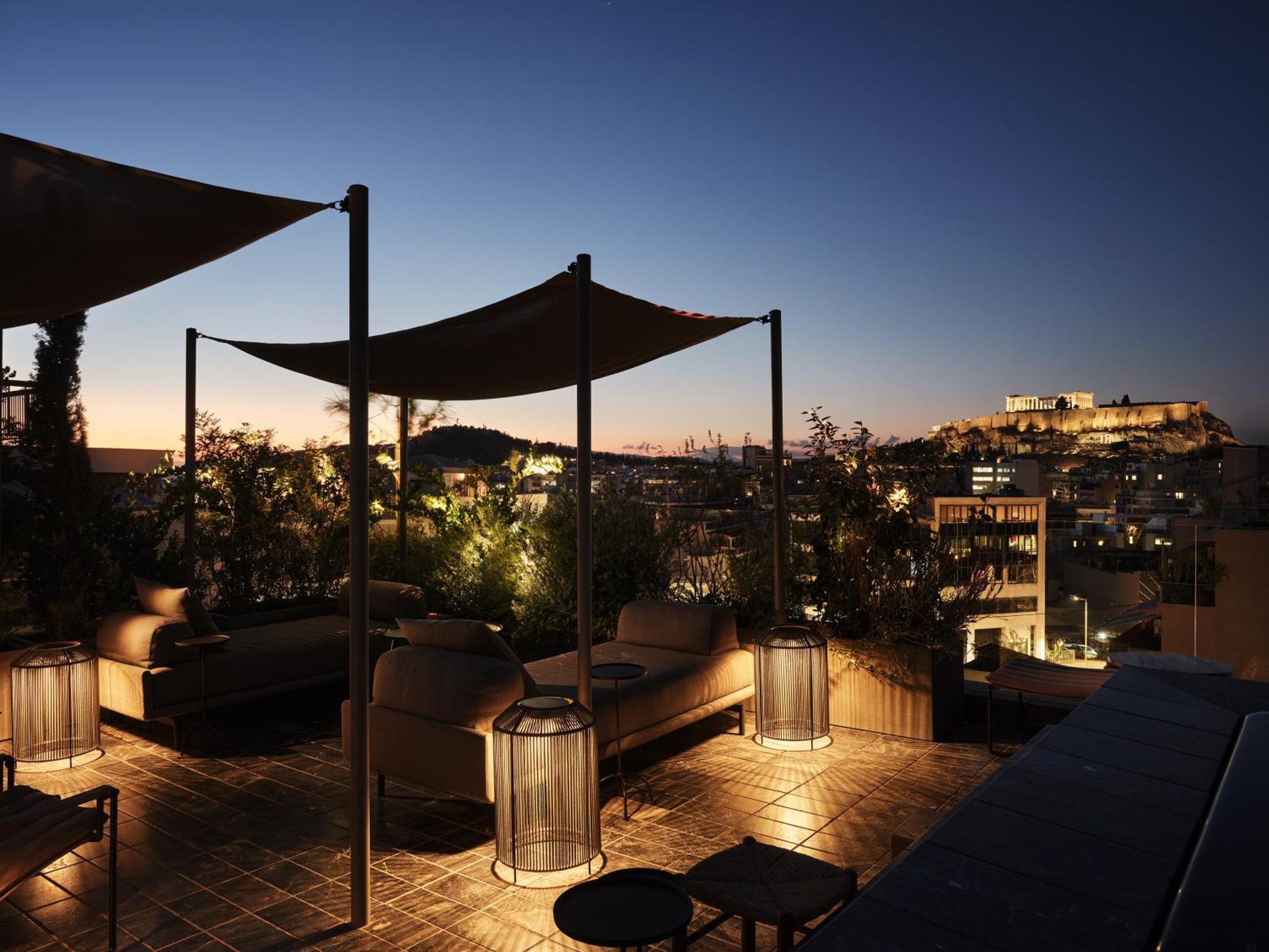 Hotel Monastik Living In Athina Atenas Exterior foto