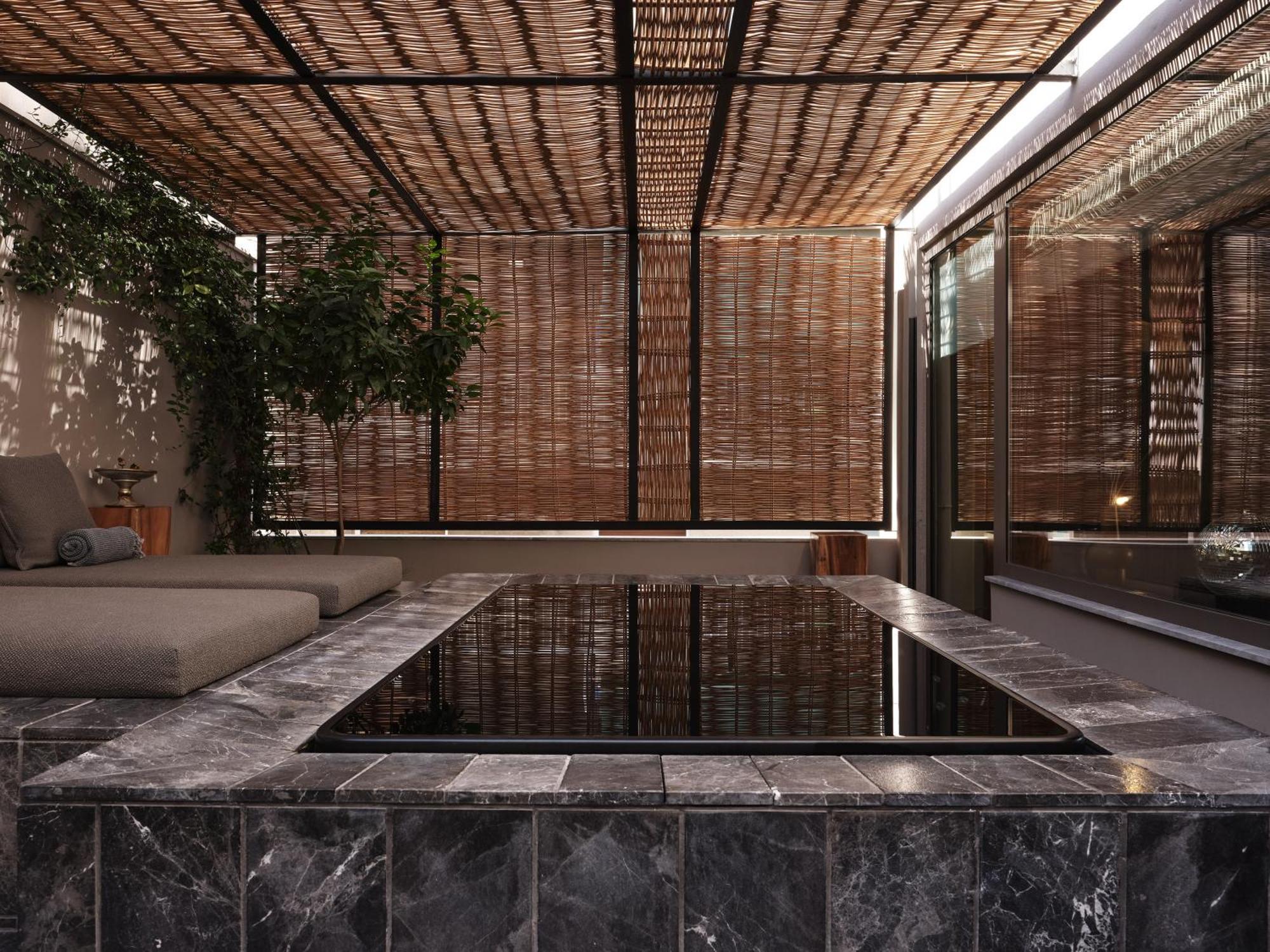 Hotel Monastik Living In Athina Atenas Exterior foto